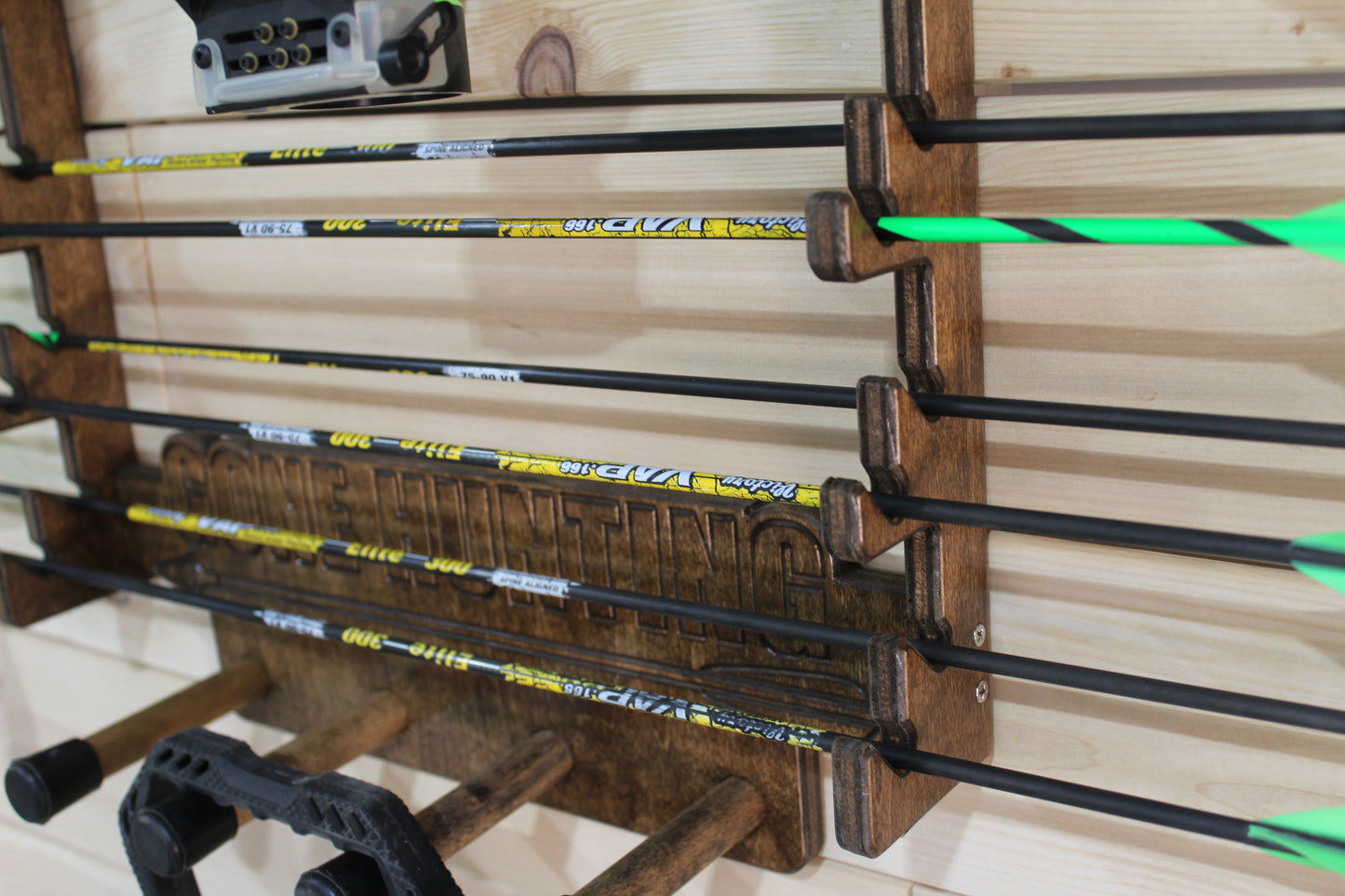 Deluxe Adjustable Compound Bow Rack